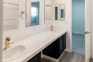 Dias Ave, Sacramento, CA 95824 - Photo 33