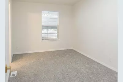 Dias Avenue #165, Sacramento, CA 95824 - Photo 29