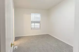 Dias Ave, Sacramento, CA 95824 - Photo 29