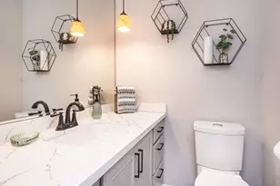 898 Woodside Ln, Sacramento, CA 95825 - Photo 63