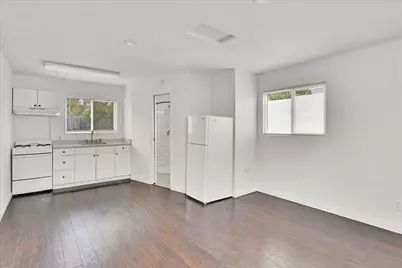 6321 37th Avenue, Sacramento, CA 95824 - Photo 33