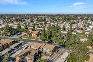 455 Cherry Ln, Manteca, CA 95337 - Photo 29