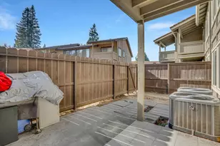 455 Cherry Ln, Manteca, CA 95337 - Photo 25