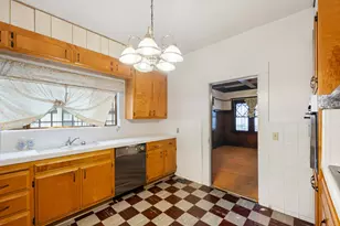 2215 17th St, Sacramento, CA 95818 - Photo 17