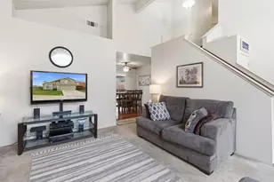 2030 Hyannis Cir, Manteca, CA 95336 - Photo 9