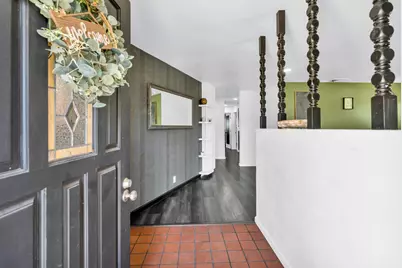 5351 Whittier Drive, Sacramento, CA 95820 - Photo 9