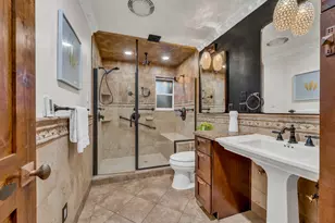 930 Saverien Dr, Sacramento, CA 95864 - Photo 19