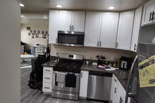 129 Phoenix Ave, Modesto, CA 95354 - Photo 11