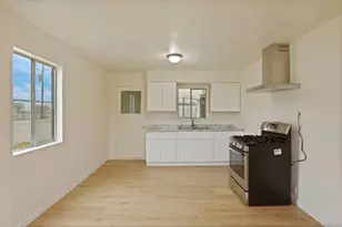 3135 E Anita St, Stockton, CA 95205 - Photo 13