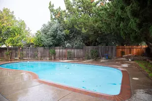 1208 Bristol Ct, Modesto, CA 95350 - Photo 35