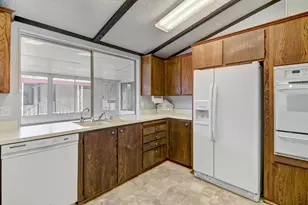 Millbrook Circle, Sacramento, CA 95828 - Photo 19