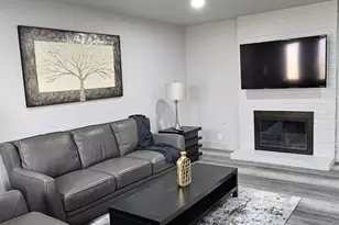 3414 Lerwick Rd, Sacramento, CA 95821 - Photo 5