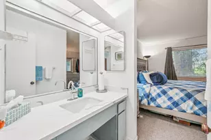 802 Woodside Ln E, Sacramento, CA 95825 - Photo 15