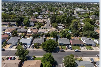 4420 37th Avenue, Sacramento, CA 95824 - Photo 27