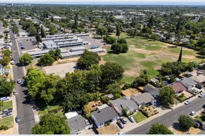 4420 37th Avenue, Sacramento, CA 95824 - Photo 31