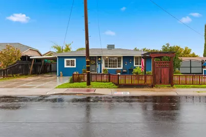 405 E Edison Street, Manteca, CA 95336 - Photo 1