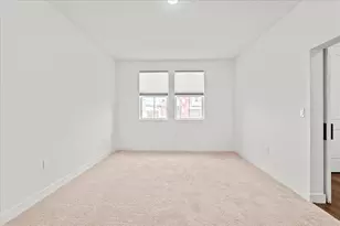 15961 Mavericks Ln, Lathrop, CA 95330 - Photo 23