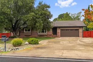 686 La Contenta Dr, Valley Springs, CA 95252 - Photo 9