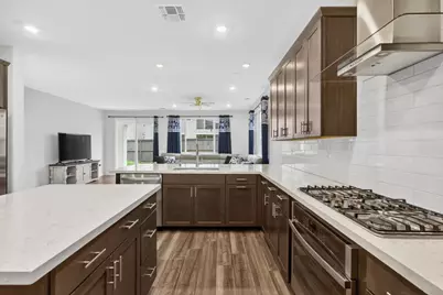 3913 Waterleaf Ave, Sacramento, CA 95835 - Photo 7