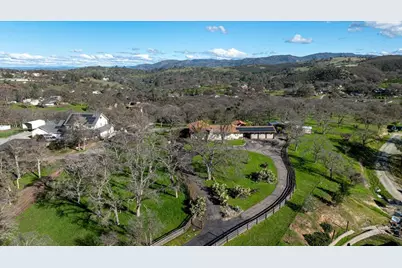 5779 Treosti Place, Valley Springs, CA 95252 - Photo 5