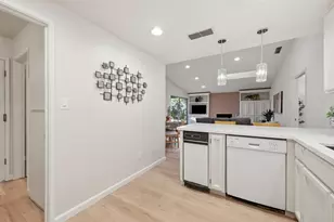 1237 Lantern Ct, Sacramento, CA 95864 - Photo 21