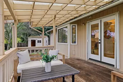 3261 Sandhurst Court, Cameron Park, CA 95682 - Photo 43