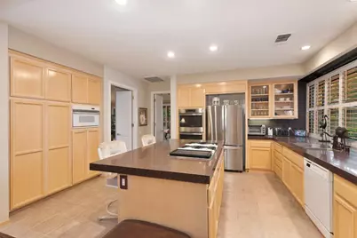 11370 Huntington Village Lane, Gold River, CA 95670 - Photo 29