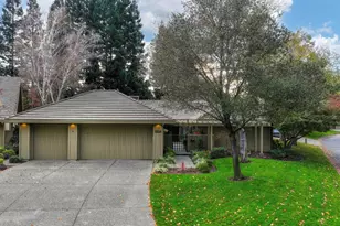 11370 Huntington Village Ln, Gold River, CA 95670 - Photo 9