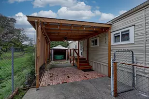 Hemlock Dr, Auburn, CA 95603 - Photo 27