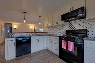 Hemlock Dr, Auburn, CA 95603 - Photo 15