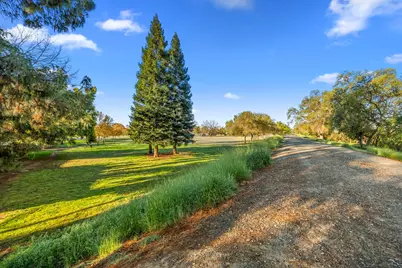 2604 Rio Bravo Circle, Sacramento, CA 95826 - Photo 33