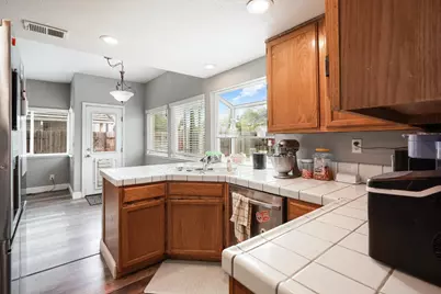 932 Vintage Oak Avenue, Galt, CA 95632 - Photo 19