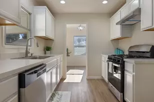 212 N Santa Cruz Ave, Modesto, CA 95354 - Photo 15