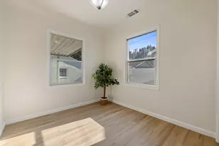 212 N Santa Cruz Ave, Modesto, CA 95354 - Photo 11