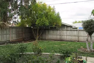 5617 Layton Dr, North Highlands, CA 95660 - Photo 25