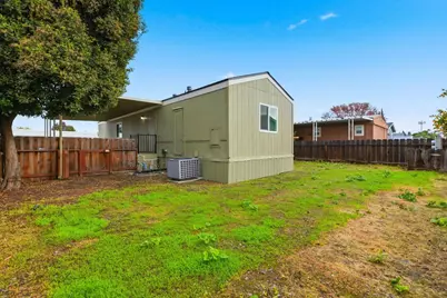 Oakdale Rd #15, Modesto, CA 95355 - Photo 17
