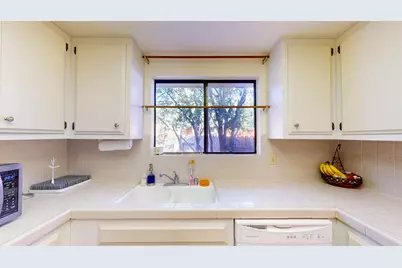 5244 Sharidge Court, Fair Oaks, CA 95628 - Photo 39