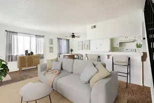 9049 El Cajon Way, Sacramento, CA 95826 - Photo 7