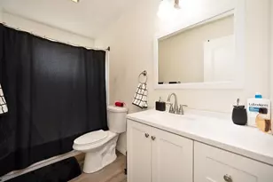 132 Ash St, Roseville, CA 95678 - Photo 17