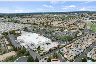 8193 Kramer Ranch Lane, Elk Grove, CA 95758 - Photo 47