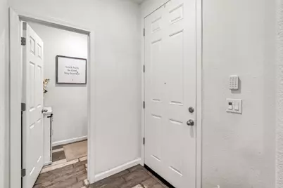 8193 Kramer Ranch Lane, Elk Grove, CA 95758 - Photo 19