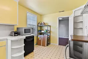 2604 Butano Dr, Sacramento, CA 95821 - Photo 19