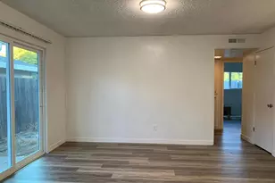 10128 Crawford Way, Sacramento, CA 95827 - Photo 7