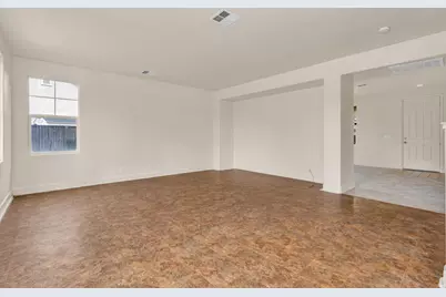 2325 S Creekside Drive, Los Banos, CA 93635 - Photo 13