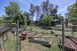 Pepperwood Circle, Auburn, CA 95603 - Photo 45