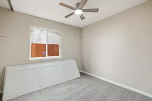 7884 White Stag Way, Sacramento, CA 95823 - Photo 17