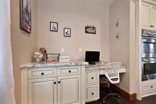 1656 Ainsworth Ln, Lincoln, CA 95648 - Photo 9