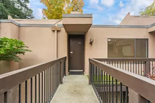 2200 Woodside Ln, Sacramento, CA 95825 - Photo 21