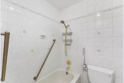 2200 Woodside Lane #10, Sacramento, CA 95825 - Photo 13