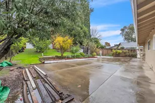 6070 Peoria Dr, Citrus Heights, CA 95621 - Photo 15